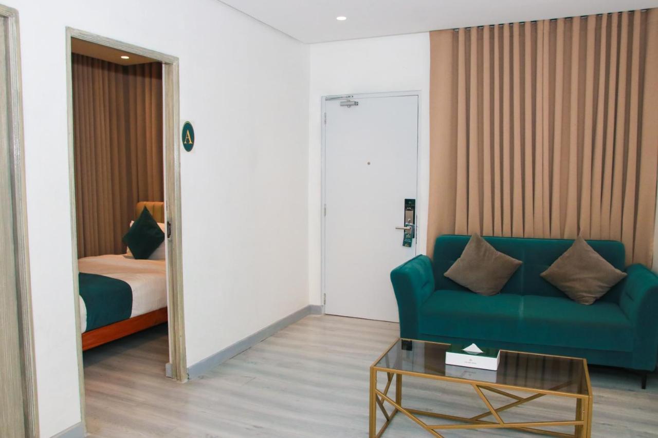 Solano Residences Lipa City Exterior photo